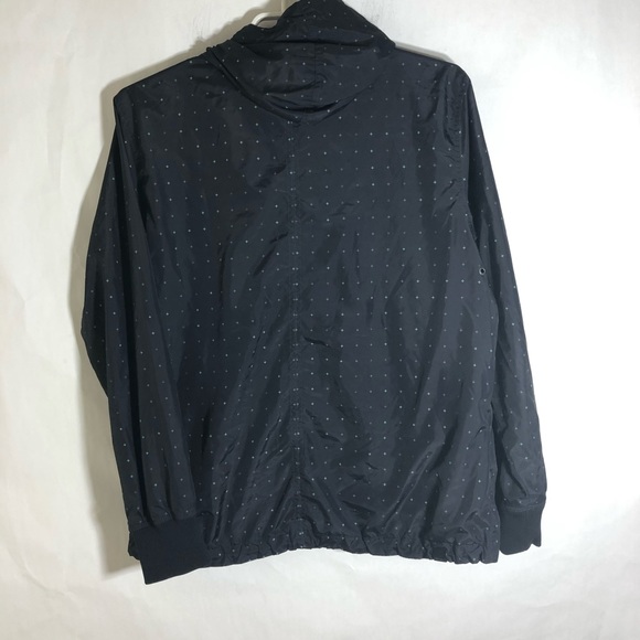 Bench Size XL Windbreaker - Picture 4 of 4